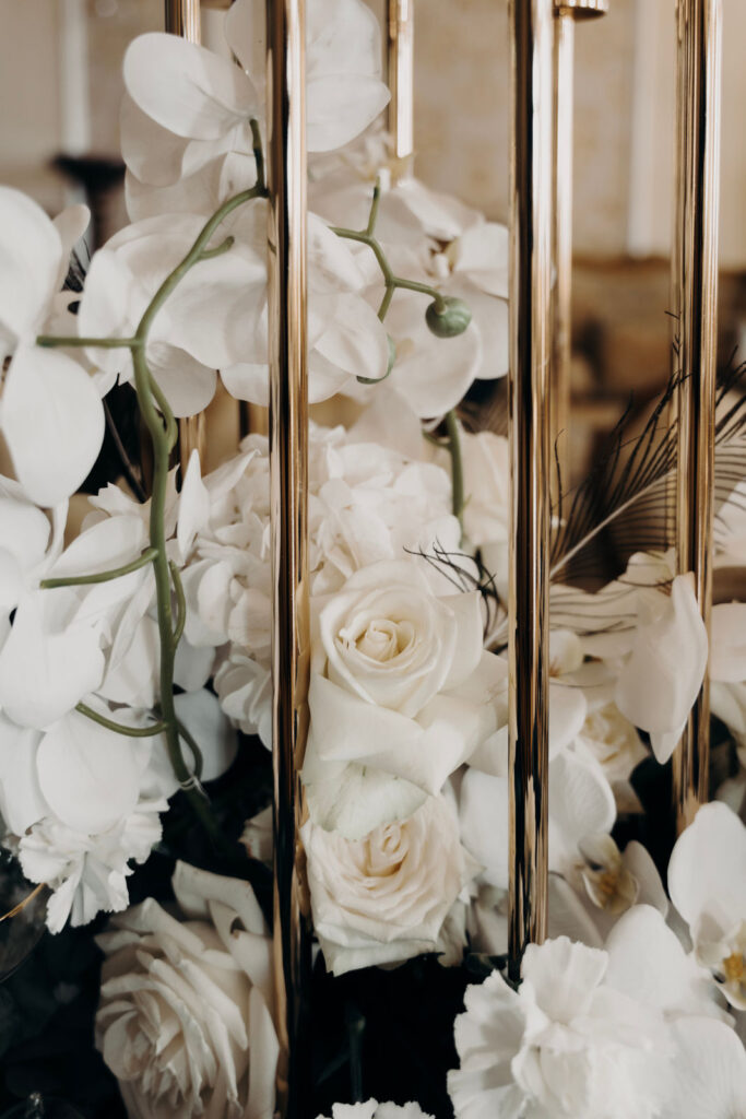 550 - 01-10- GlamorousGoldenTwenties_shootsbysirin-183