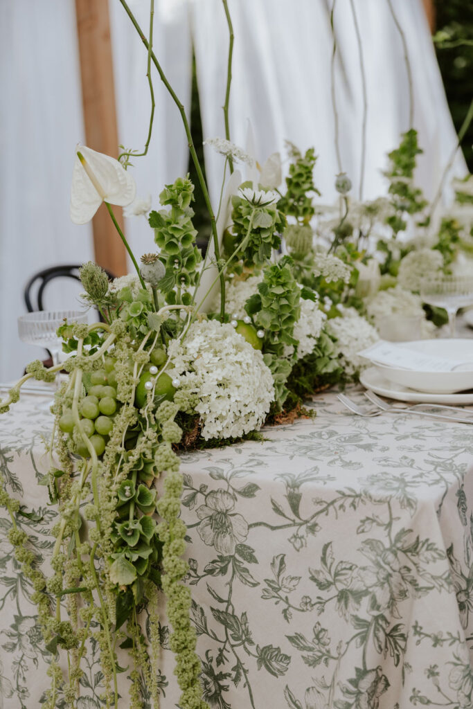 Nahaufnahme Tischdekoration grün Hochzeit