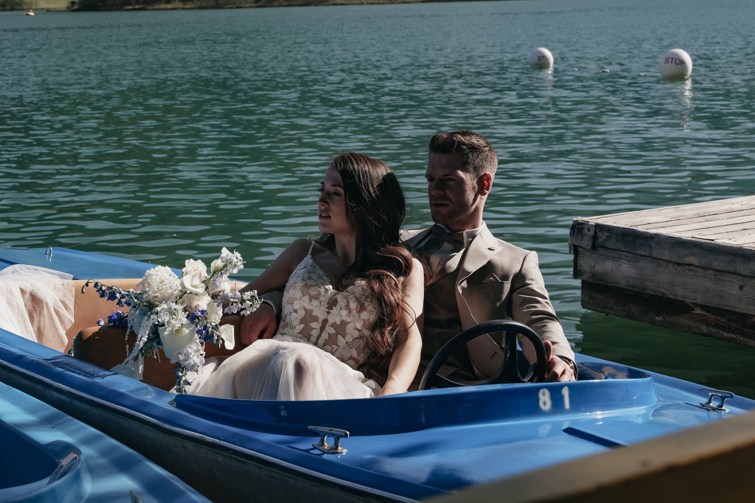 Brautpaar in Boot Donau Ingolstadt