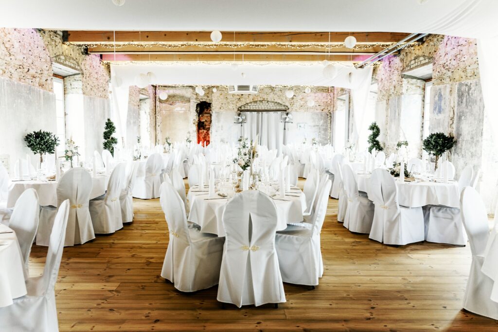 Hochzeitslocation Schloss Pirkensee als perfekter Ort zum Heiraten Nähe Regensburg